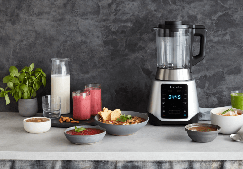 Bien manger est l’une des principales clés pour perdre du poids. Mélangeur Blender entrainement mise en forme