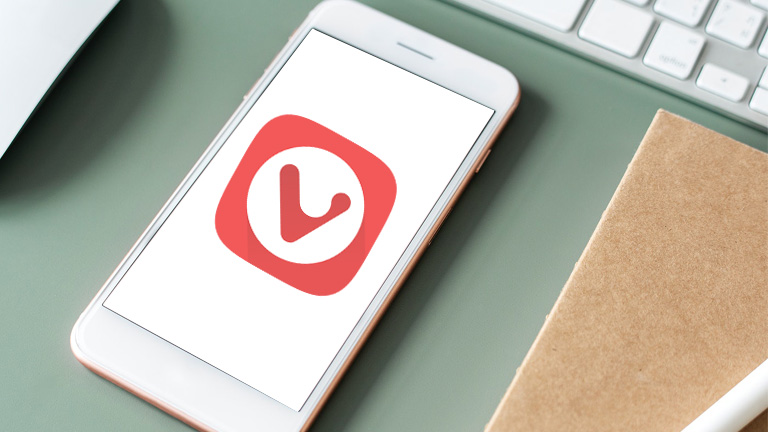 La recherche par différents moteur se fait facilement avec Vivaldi. vivaldi navigateur web mobile telephone intelligent