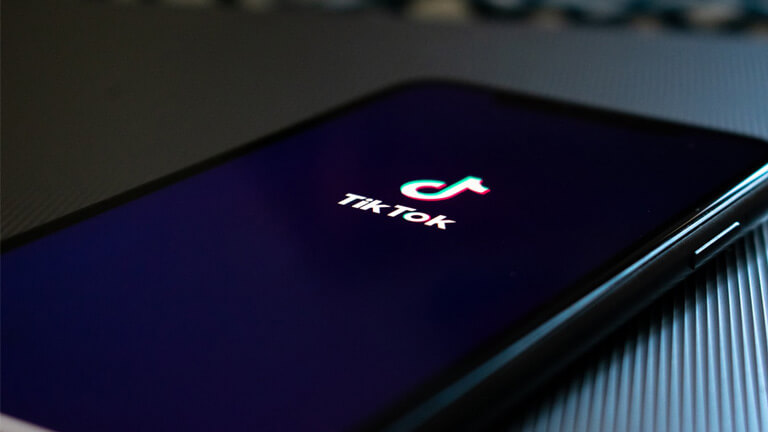 Un contrôle parental commence à être implanté au sein de l’application TikTok.  nouveau contrôle parental tiktok