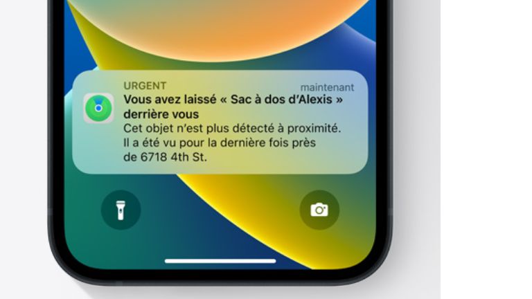 Après avoir activé le mode Perdu, si notre AirTag est détecté, on va savoir approximativement où. aperçu mode perdu airtag iPhone iOS réseau Apple Localiser